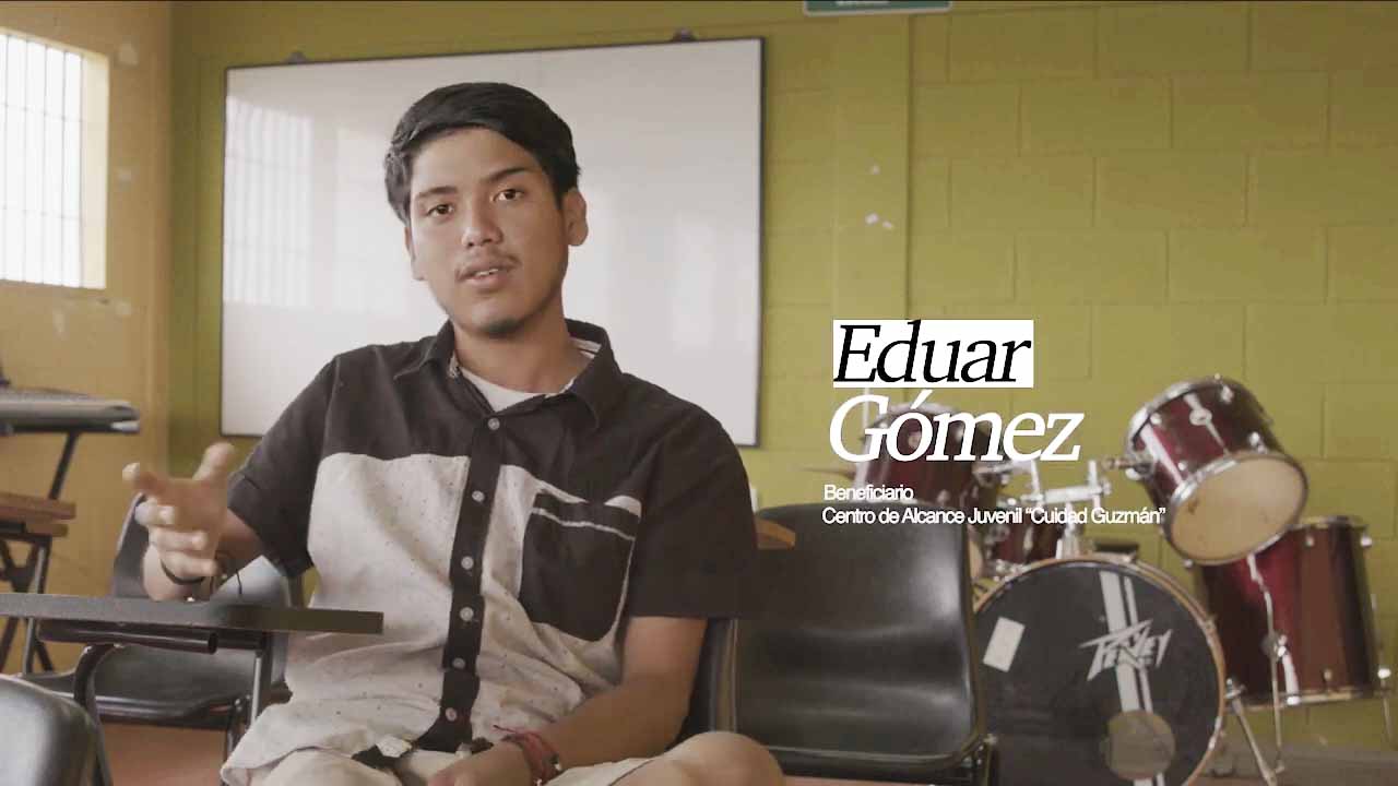 Almost on top of the Everest, a picture is worth a thousand words